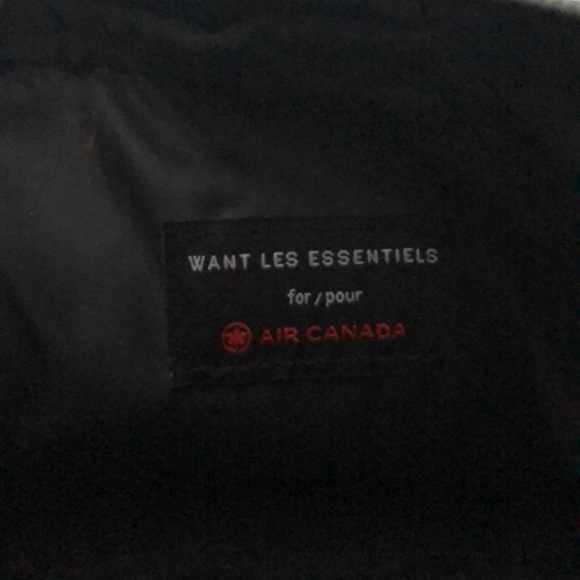 BNWOT Want les Essentiels travel pouch / clutch - Picture 9 of 11